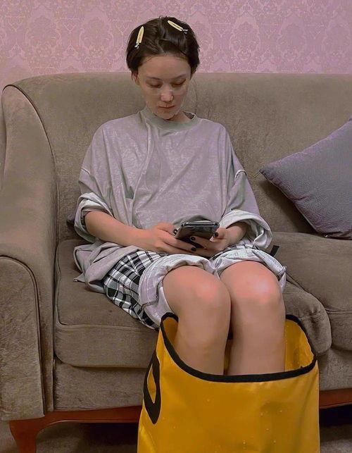 如何避免明星卡粉,打造完美妆容的秘诀