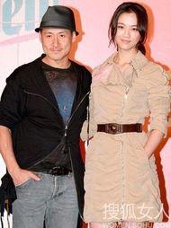 欧美明星变身过程图,欧美明星华丽变身全过程揭秘