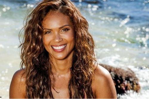 丰满尤物明星,魅力四溢，星光熠熠