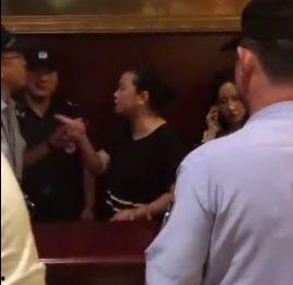 网红打孕妇结果,孕妇无辜受害，社会道德底线何在？