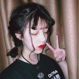 快手网红吃瓜头像女孩,快手吃瓜女孩的时尚风采